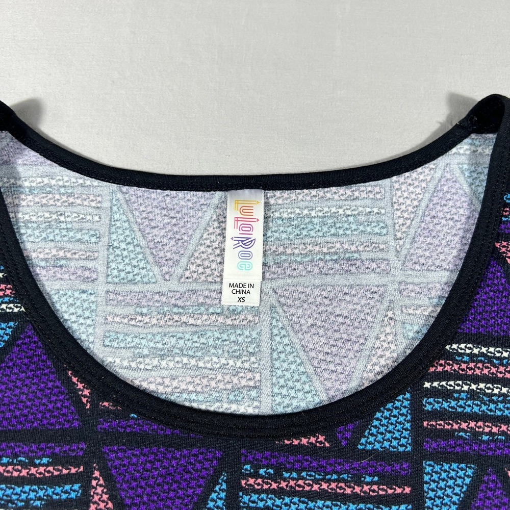 LuLaRoe Perfect T Tunic Top Womens XS Purple Geometric High Low Short Sleeve - Picture 7 of 10
